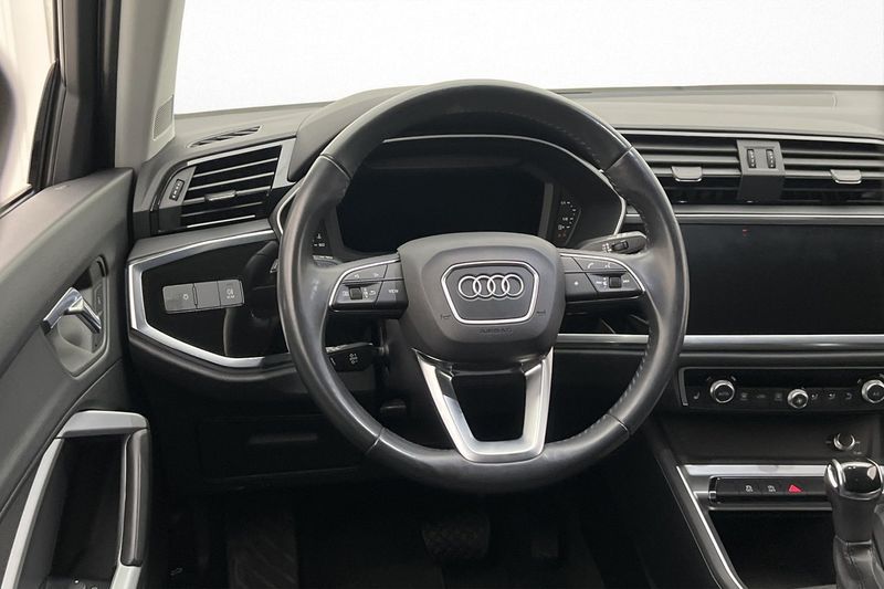 Audi Q3 bild 11