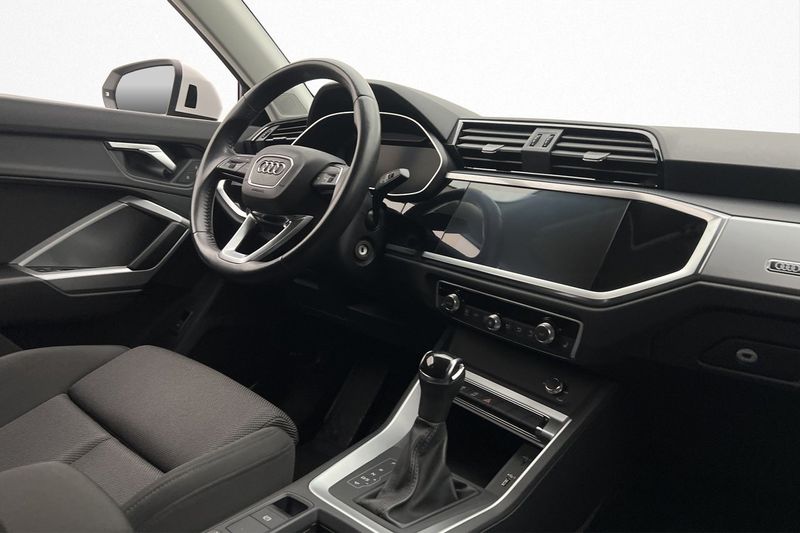 Audi Q3 bild 22