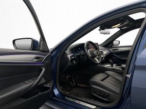 BMW 530 bild 11