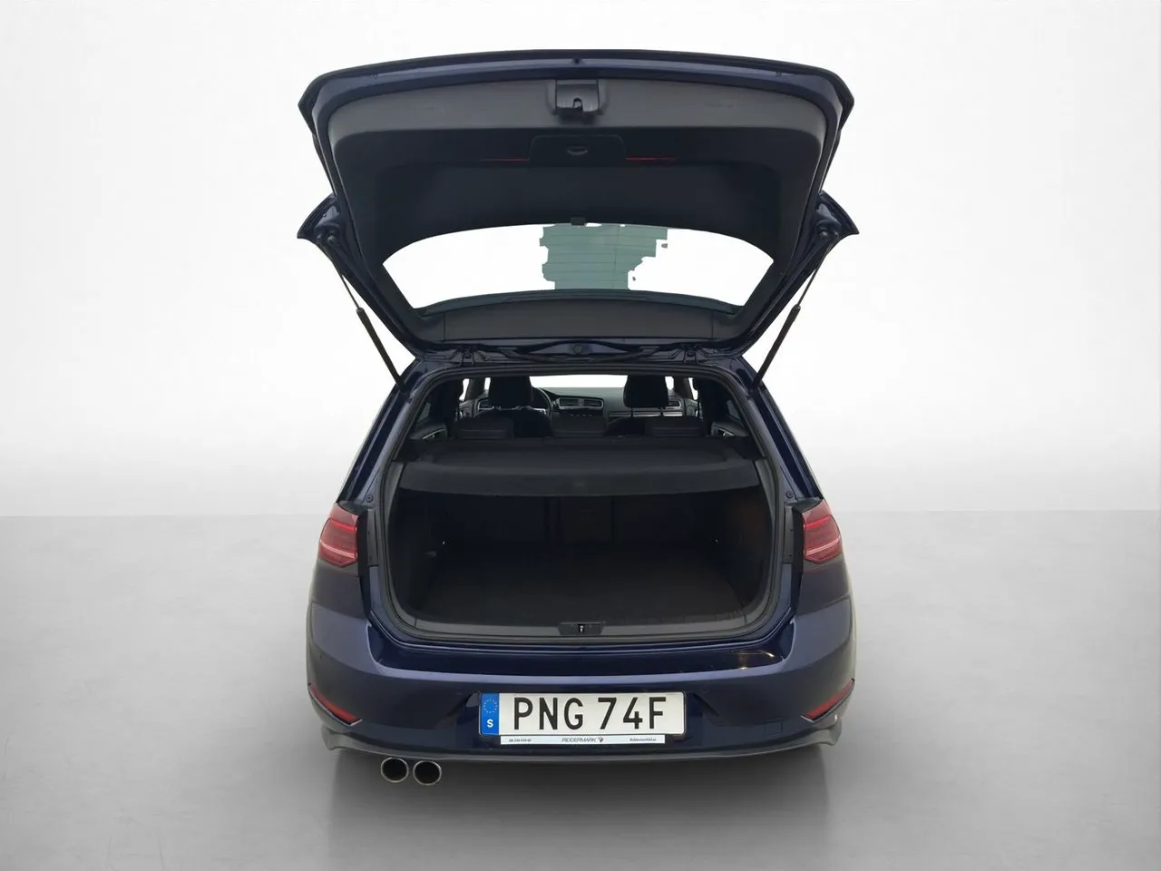 Vehicle image 25