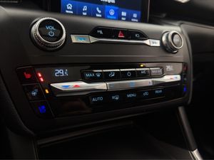 Ford Explorer bild 21