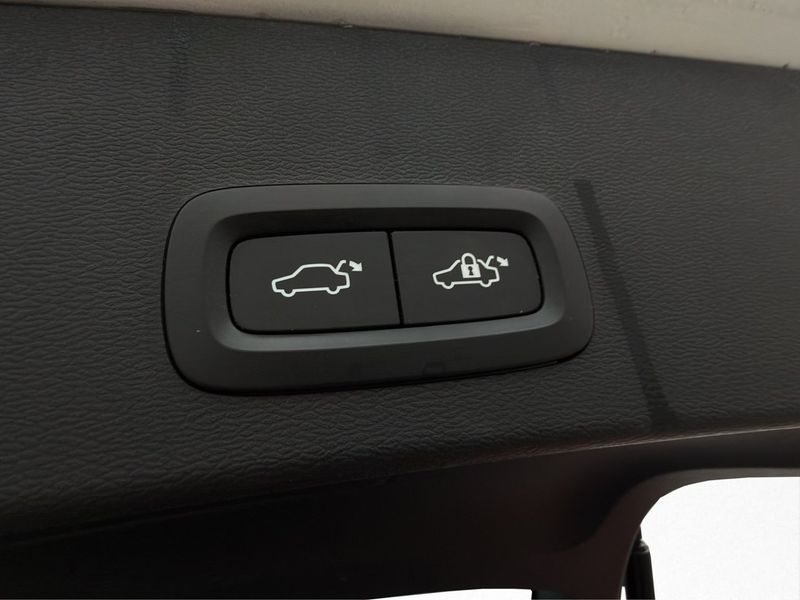 Volvo XC40 bild 23