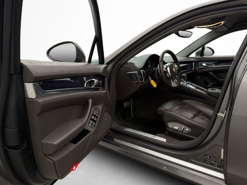 Porsche Panamera bild 9