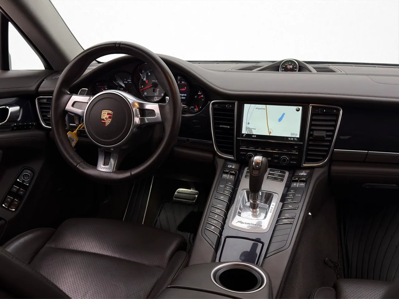 Vehicle image 11