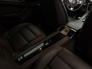 Porsche Panamera bild 28