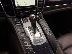 Porsche Panamera bild 25