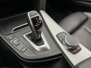 BMW 320 bild 21