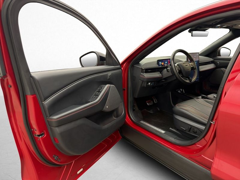 Ford Mustang Mach-E bild 10