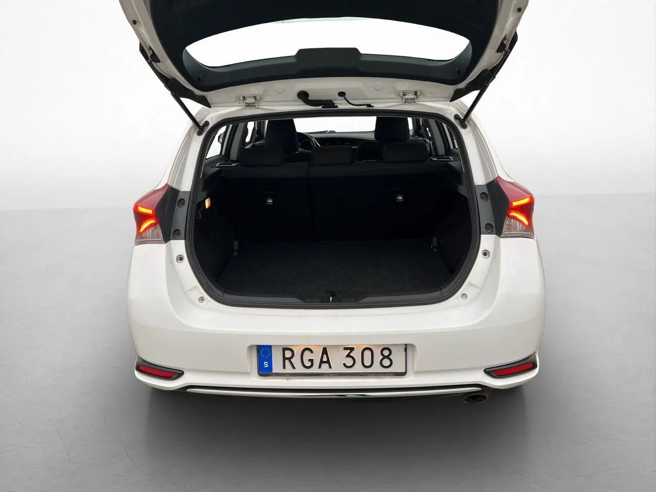 Vehicle image 21