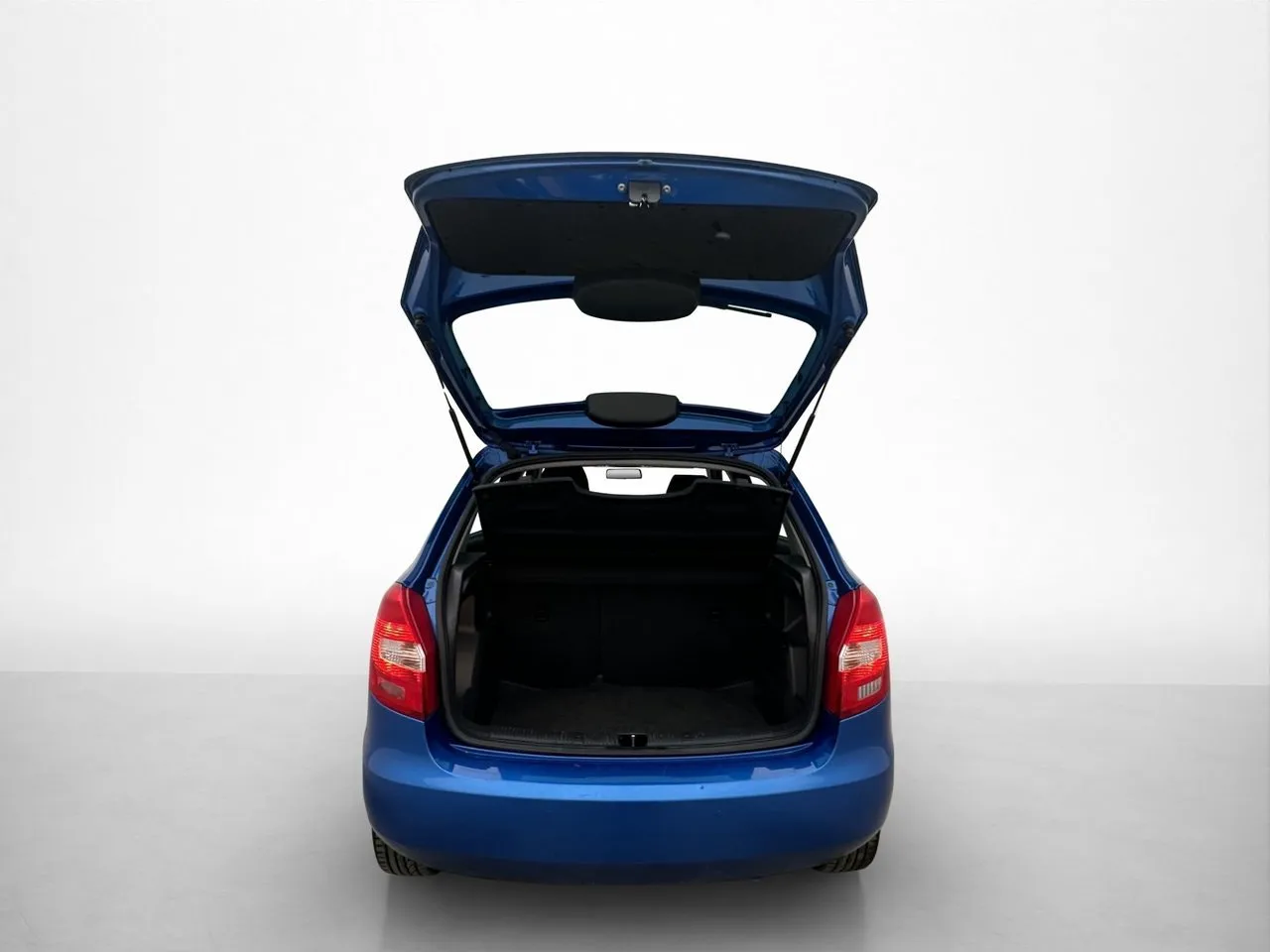 Vehicle image 21