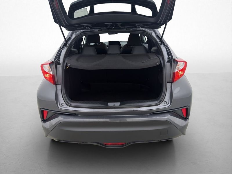 Toyota C-HR bild 23