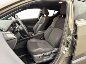 Toyota C-HR bild 11