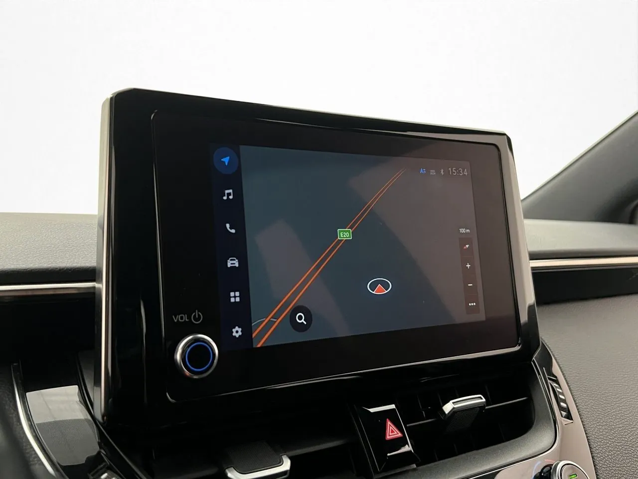 Vehicle image 17