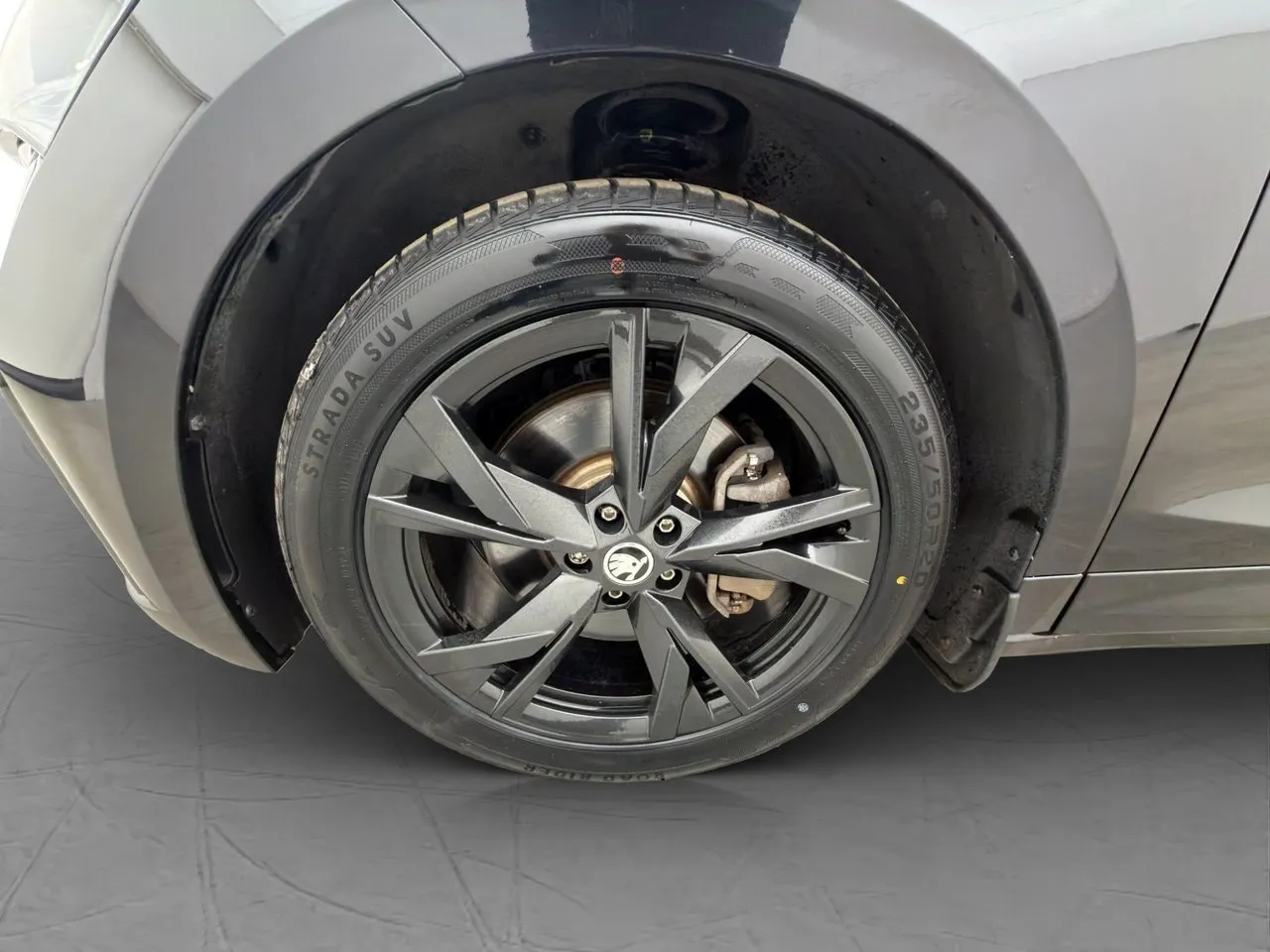 Vehicle image 36