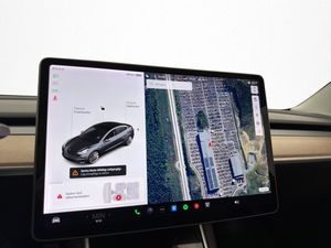 Tesla Model 3 bild 13