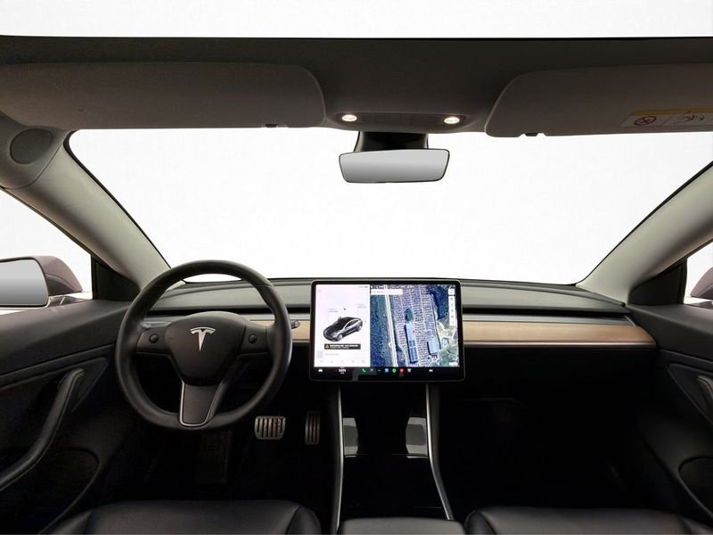 Tesla Model 3 bild 11