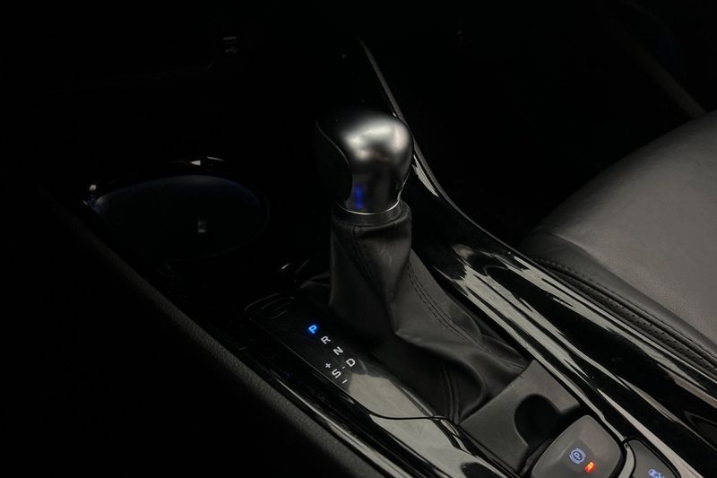 Toyota C-HR bild 21