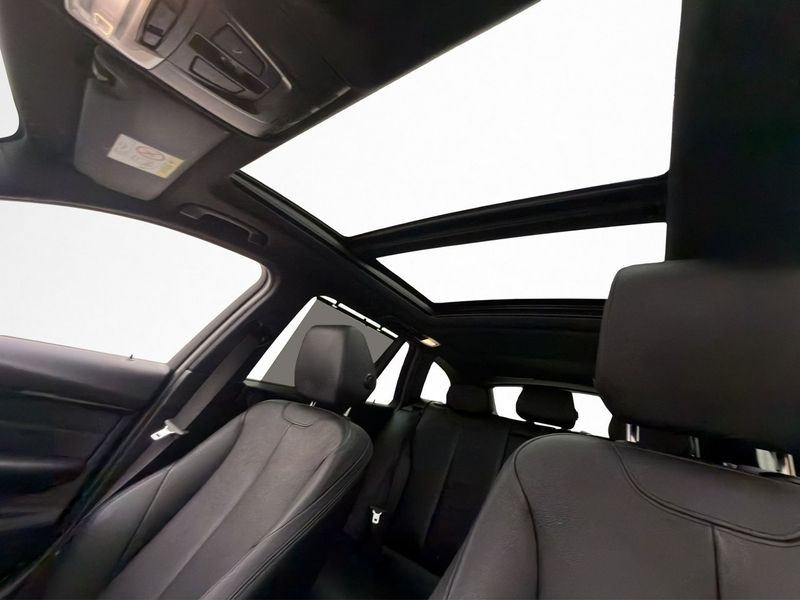 BMW 320 bild 15