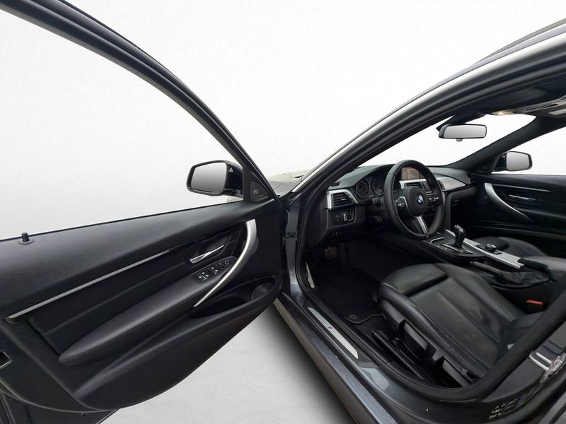 BMW 320 bild 11