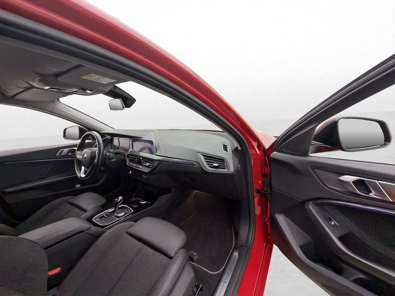 BMW 118 bild 25
