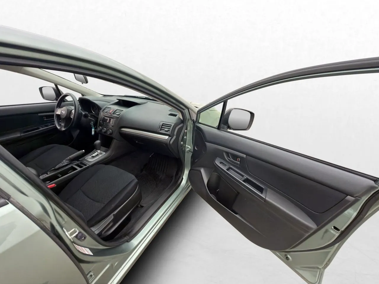 Vehicle image 14