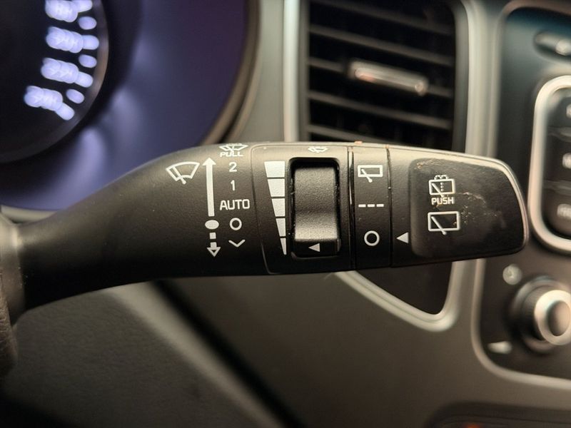 Kia Carens bild 18