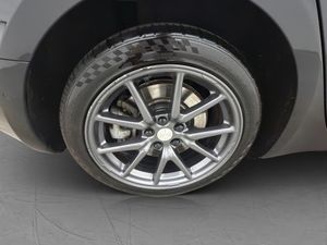 Tesla Model 3 bild 29