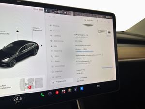 Tesla Model 3 bild 23