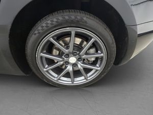Tesla Model 3 bild 32
