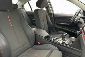 BMW 320 bild 18
