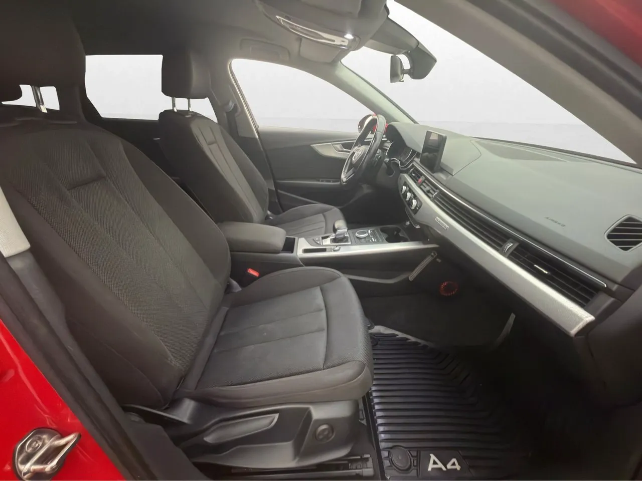 Vehicle image 21