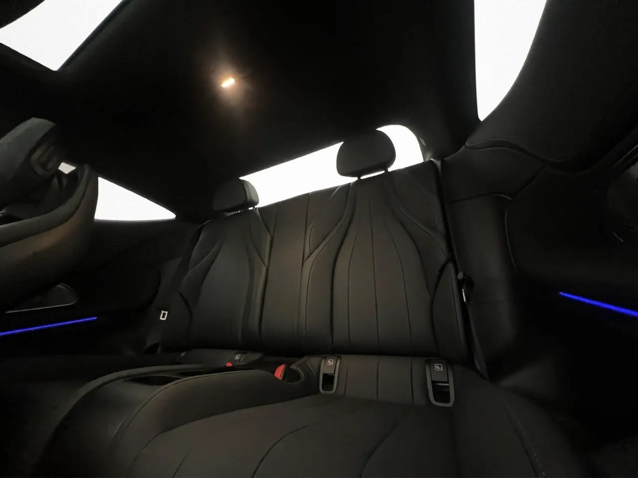 Vehicle image 29