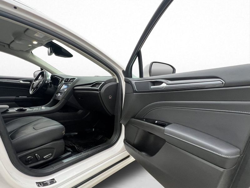 Ford Mondeo bild 14