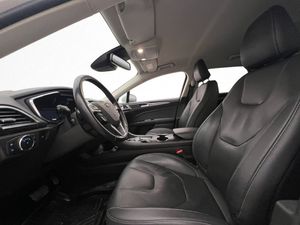 Ford Mondeo bild 12