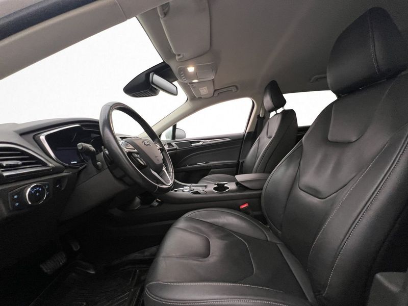 Ford Mondeo bild 12