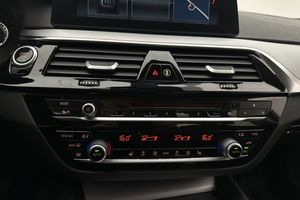 BMW 530 bild 19