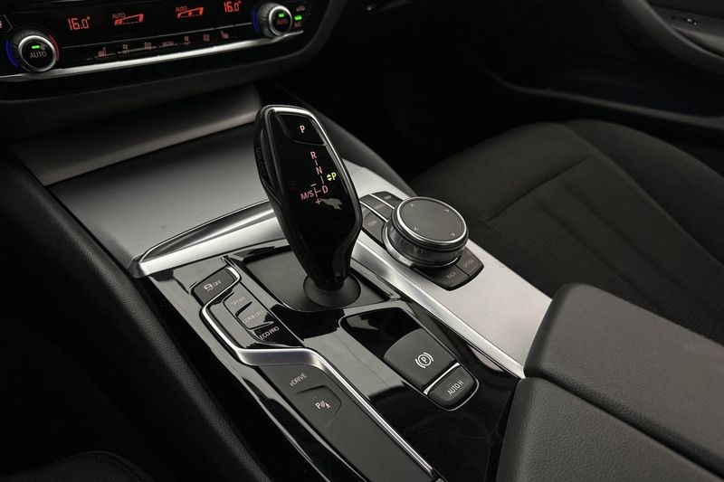 BMW 530 bild 20