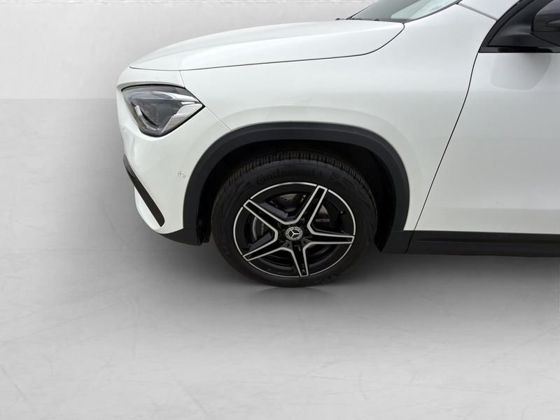 Mercedes GLA250 bild 35