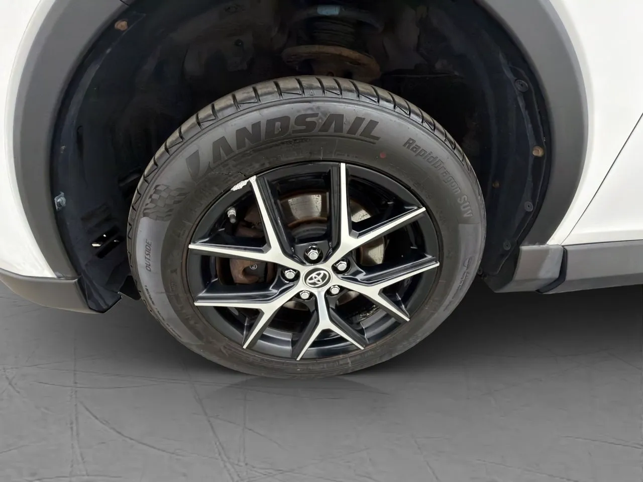 Vehicle image 31