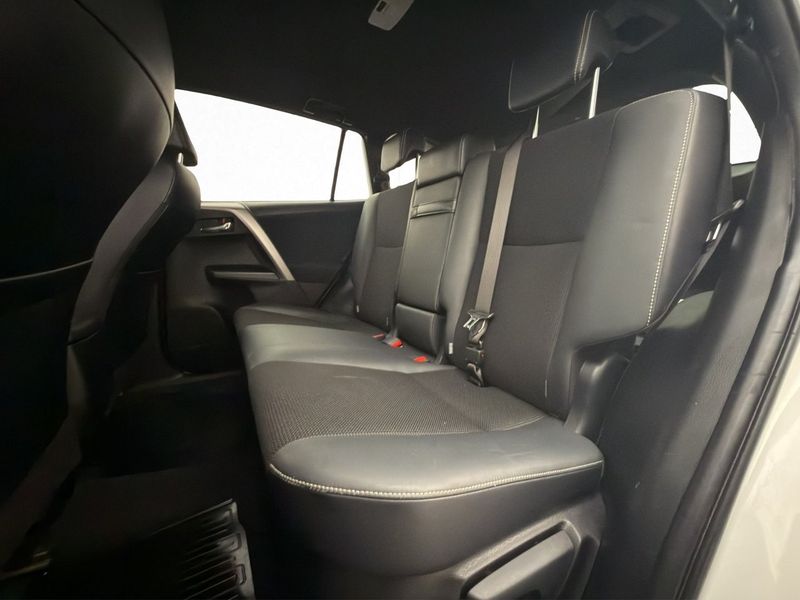 Toyota RAV4 bild 29