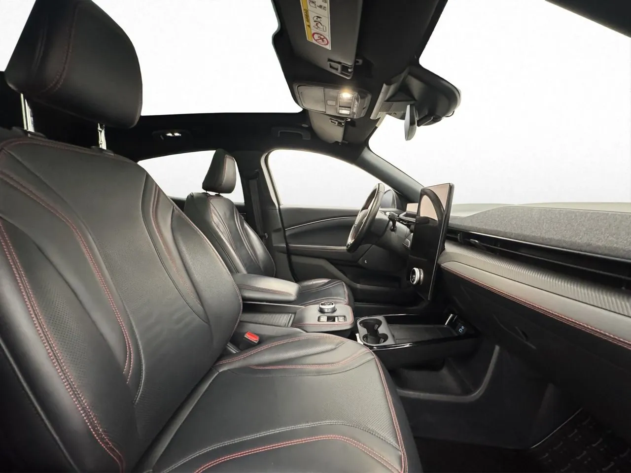 Vehicle image 21