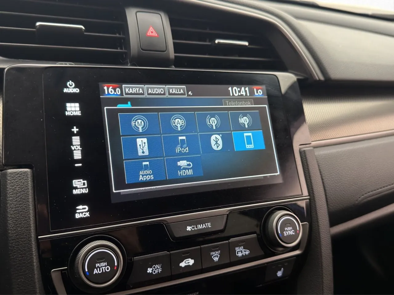 Vehicle image 20