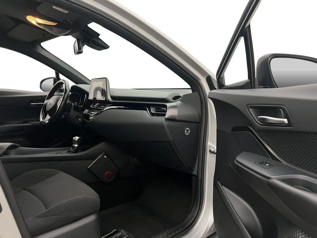 Vehicle image 19