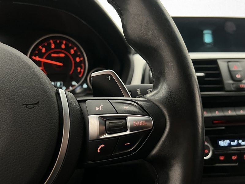 BMW 330 bild 17