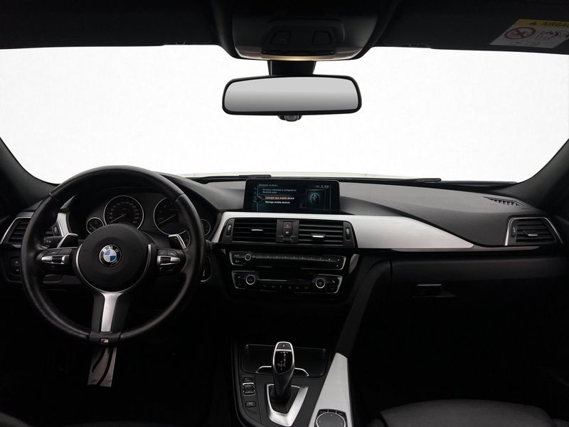 BMW 330 bild 13