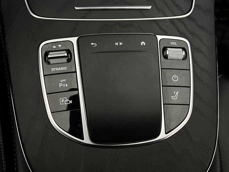 Mercedes E300 bild 29