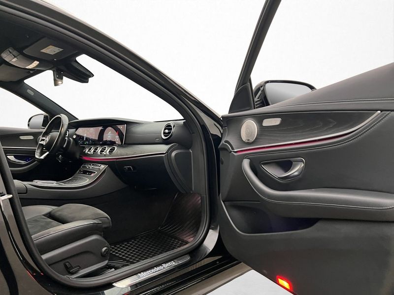 Mercedes E300 bild 31
