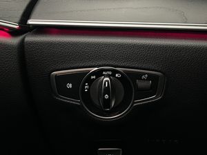 Mercedes E300 bild 16