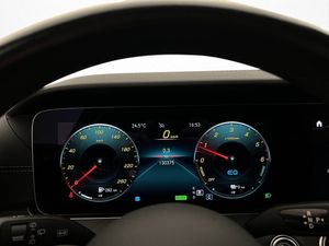 Mercedes E300 bild 18