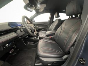 Ford Mustang Mach-E bild 12
